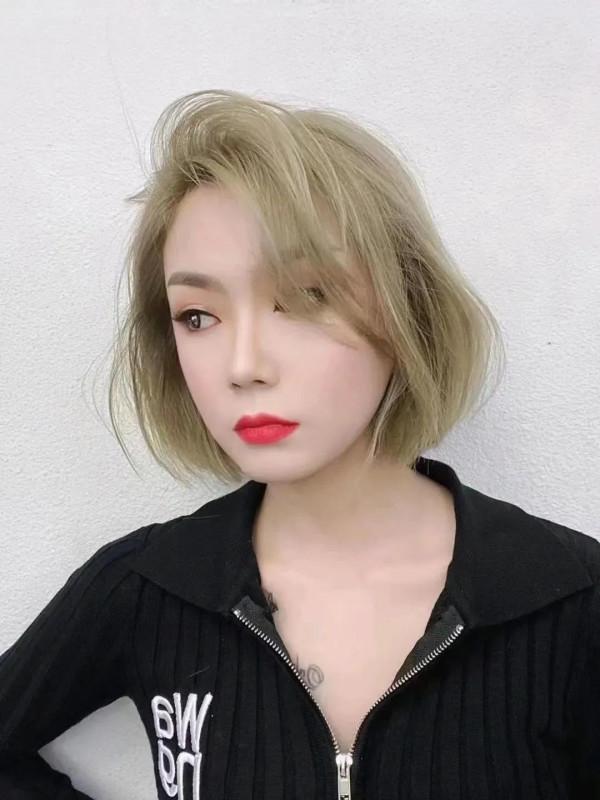 理髮店最常剪的短髮造型，冬天也適合