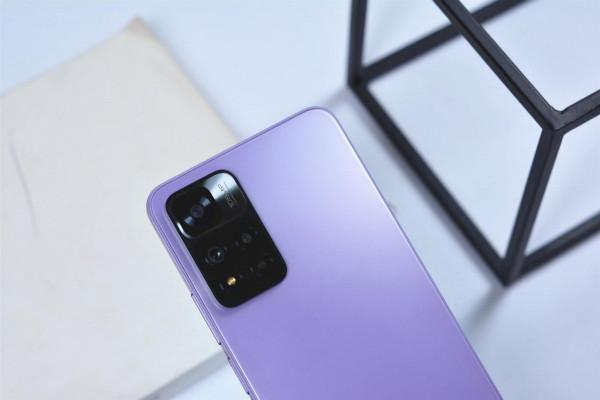 除了快充，續航能力還強？Note11 pro贏了iPhone 13 Pro Max