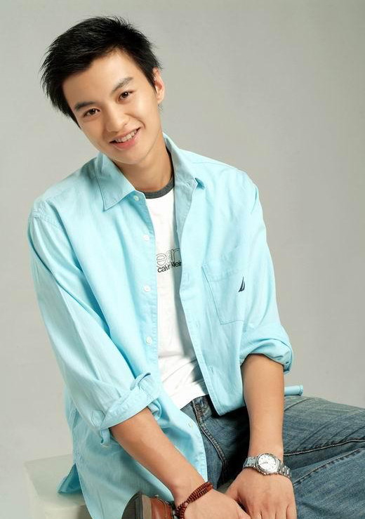 娛樂圈的8大“海巖男郎”,年輕時個個丰神俊朗,氣宇不凡 娛樂圈的8大“海巖男郎”,年輕時個個丰神俊朗,氣宇不凡