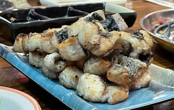 這些店隱藏得很深!但烤肉的味道在京城是一絕!評分不錯 這些店隱藏得很深!但烤肉的味道在京城是一絕!評分不錯