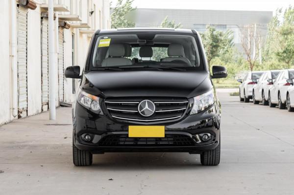 又大又便宜的賓士車,光車長就有5370mm,不到30萬起,賓士威霆 又大又便宜的賓士車,光車長就有5370mm,不到30萬起,賓士威霆