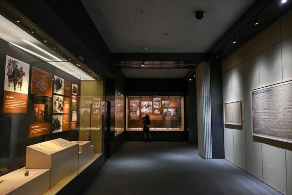 阜城門橋東還有這麼好的小公園，不錯不錯