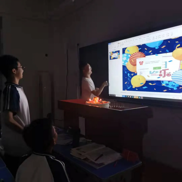 九月‖不止一個故事,不止一面六全 九月‖不止一個故事,不止一面六全