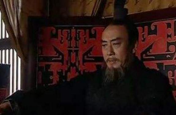 漢景帝削藩,其他諸侯均乖乖就範,為何到了吳王劉濞這裡就反了? 漢景帝削藩,其他諸侯均乖乖就範,為何到了吳王劉濞這裡就反了?