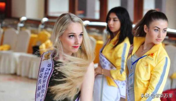 波蘭3840多萬人,歐洲排名第9位,普通人一月工資多少錢? 波蘭3840多萬人,歐洲排名第9位,普通人一月工資多少錢?