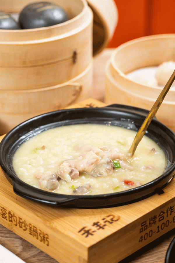 6年了！這家爆開100+門店的「神級砂鍋粥」，29.9元吃到撐