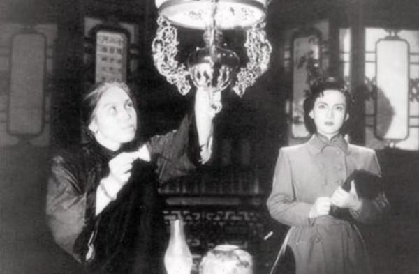 風華絕代王丹鳳，50年代的最美演員，永遠的“小燕子”飛走了