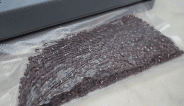 一放一按，鎖住新鮮，BRUNO多功能鎖鮮機體驗