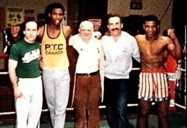 劉易斯：泰森像怪物一般可怕，教練卻認為泰森是最容易對付的對手