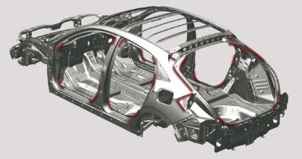 用膠水和塑膠造車 你敢信？大車企表示：這是常規操作！