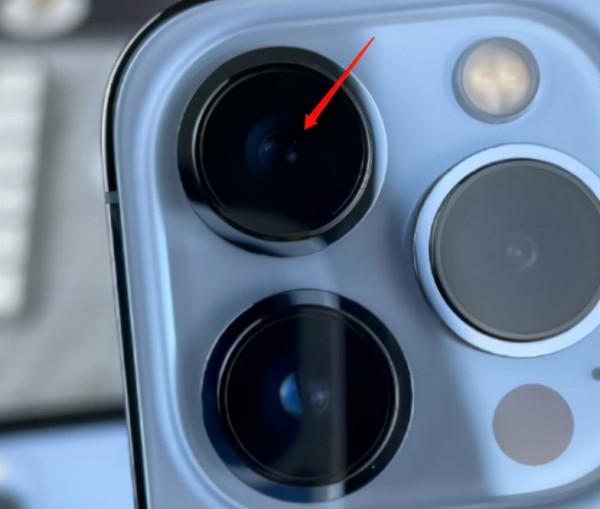 首發手機質量怎麼樣？好不好？注意蘋果13首批出現品控問題