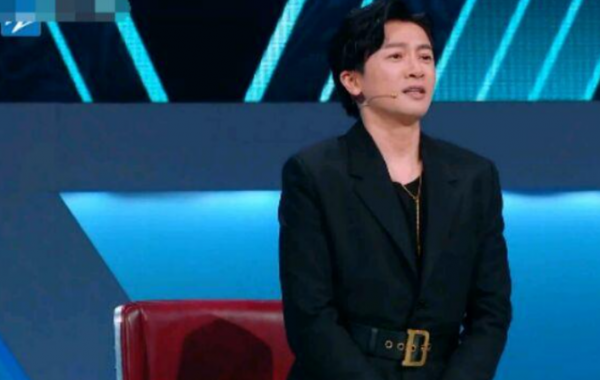 別人翻車他們成全村希望？這4位大咖人品好三觀正，挺得住（上）