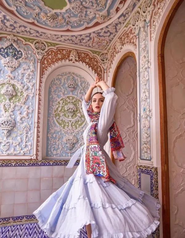 25張圖片看奇妙世界,青花陶瓷服裝,日本透明廁所 25張圖片看奇妙世界,青花陶瓷服裝,日本透明廁所