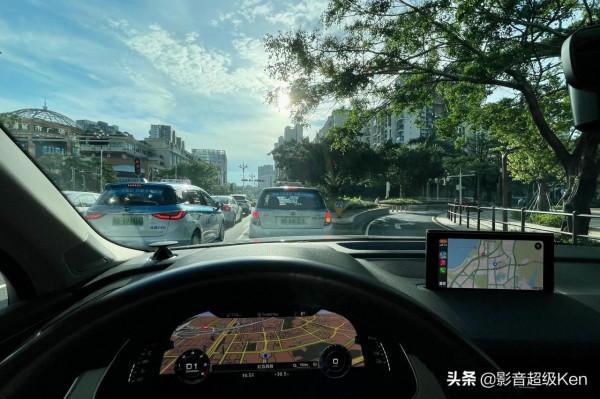 蘋果IOS15的carplay太爛了 蘋果IOS15的carplay太爛了