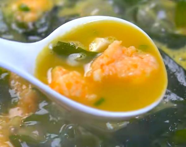 分享三道熱氣騰騰的湯，湯鮮味美，營養滿滿，喝過就忘不掉