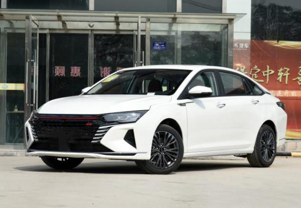 以“父”之名的奕炫MAX上市：能跑能裝，關鍵還省油