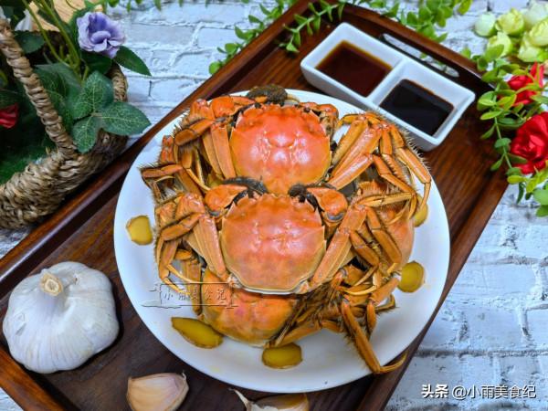 中秋家宴，蒸螃蟹時多做這一步，冷水下鍋蒸，螃蟹不掉腿不流黃