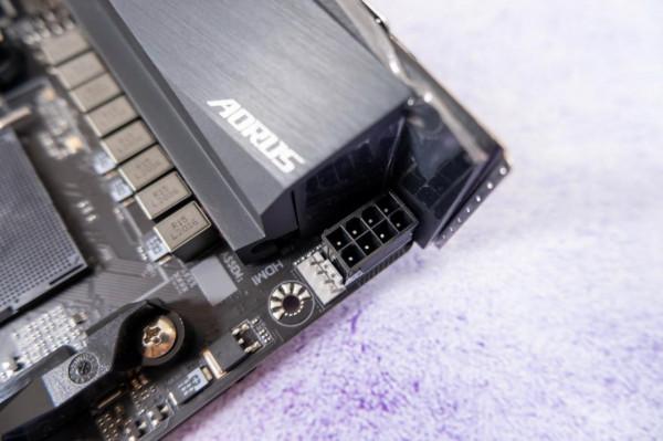 雕雖迷你，五臟俱全，技嘉 迷你雕 B550I AORUS PRO AX主機板裝機體驗