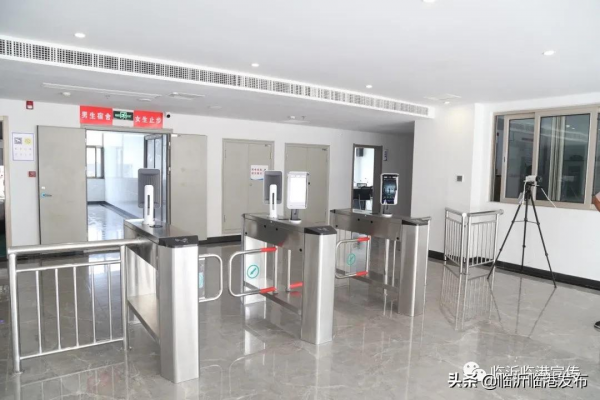 臨港產業學院“智慧校園”來了！