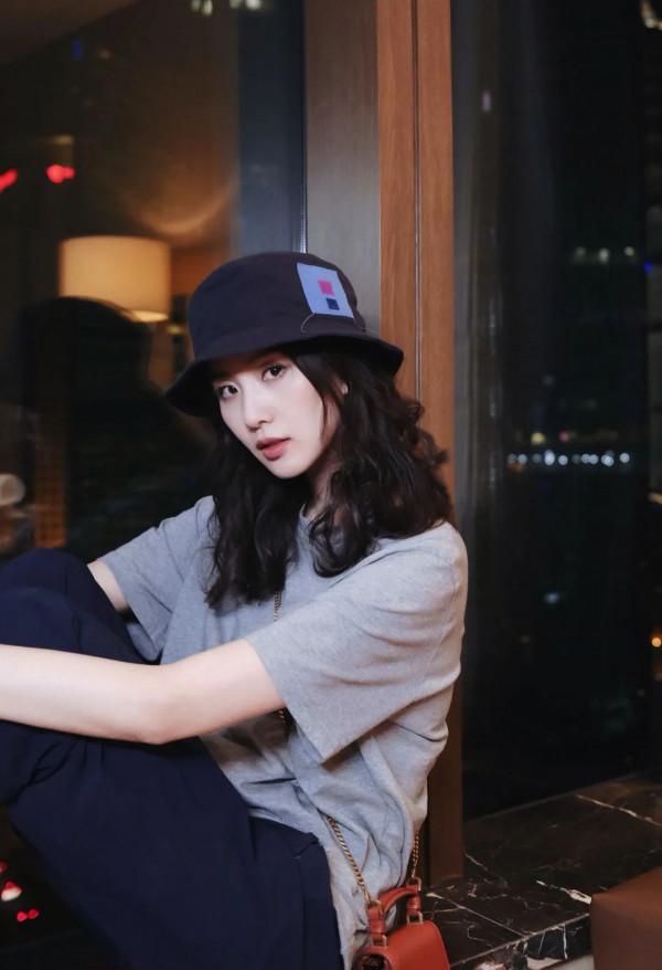 劉詩詩的氛圍感，可以學嗎？