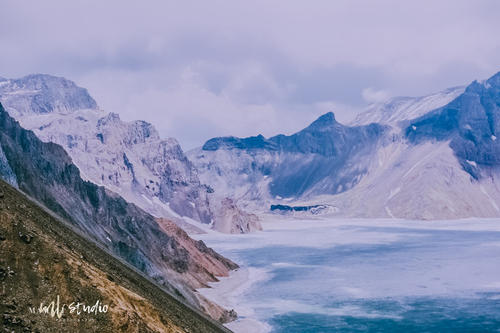 52年，我國抓獲2名美軍間諜，美方抗議，周恩來的應對方式真高明
