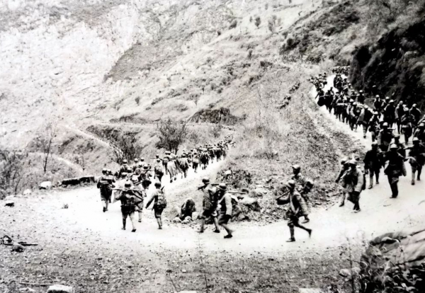 沙家店戰役，毛主席離戰場只20裡，興奮地說：我看胡宗南怎麼交待