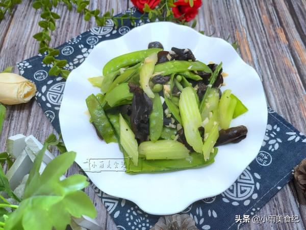 給中老年人的建議，冬天少吃肉多吃它，5塊炒一盤，營養又美味