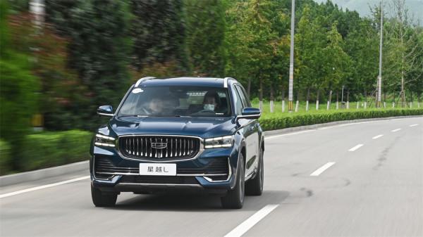 15萬的吉利星越L,真能開出30萬質感? 15萬的吉利星越L,真能開出30萬質感?