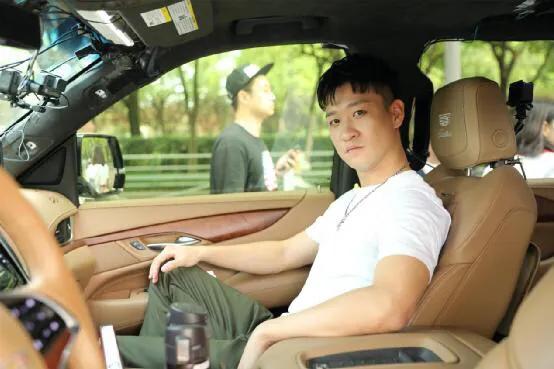 從相聲一哥到錢途盡毀,背叛郭德綱11年後,曹金正在自食其果 從相聲一哥到錢途盡毀,背叛郭德綱11年後,曹金正在自食其果