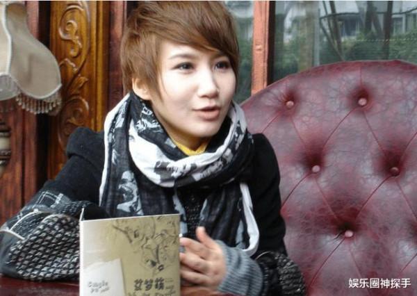 超女艾夢萌一雙兒女長大了，3歲兒子混血感十足，5歲女兒太漂亮