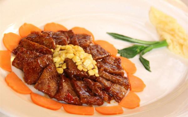 過敏性皮炎不用管能自愈嗎？臨床表現具體有哪些，你知道嗎？