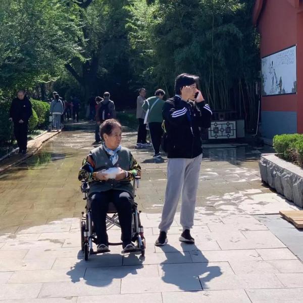 【多彩文旅】明日重陽,九九豔陽天,陪父母賞名泉,承傳統敬老風! 【多彩文旅】明日重陽,九九豔陽天,陪父母賞名泉,承傳統敬老風!