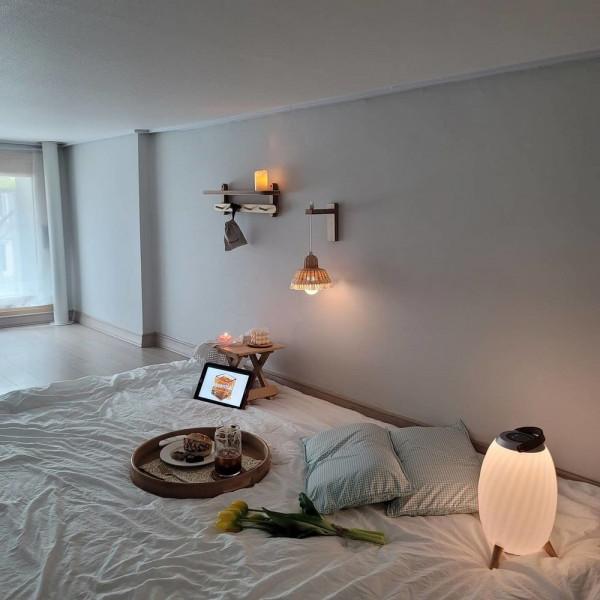 韓國流行的極簡，裝修是真簡單，80㎡不買沙發和床，反而不顯廉價