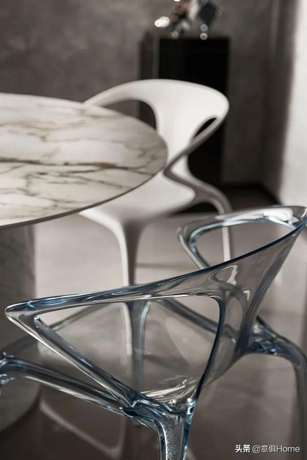 為什麼90後都偏愛Roche Bobois羅奇堡? 為什麼90後都偏愛Roche Bobois羅奇堡?