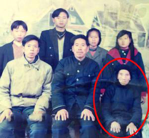 1986年，江西73歲老婦參觀烈士陵園，發現墓碑刻著自己名字，為何