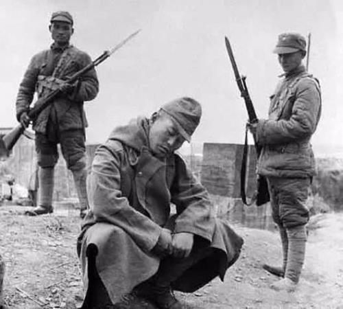 1940年一日軍被八路軍俘虜，成為抗日先鋒，戰爭結束後回國咋樣了