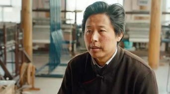 美國白富美紮根藏區17年，把不起眼犛牛毛變成奢侈品，賣出上萬元