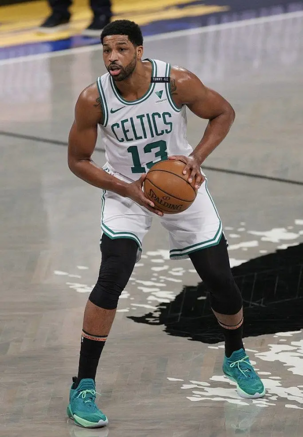 雙十一球鞋大推薦!又便宜又能打啊 雙十一球鞋大推薦!又便宜又能打啊