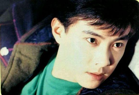 著名演員張衛健,被前任拋棄,妻子流產無子,56歲已“失業”2年 著名演員張衛健,被前任拋棄,妻子流產無子,56歲已“失業”2年