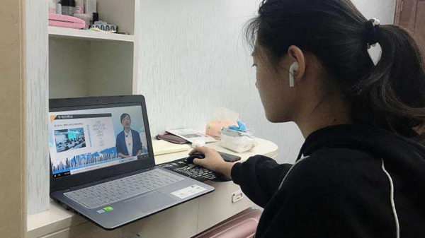 以後是真的不想回老家過年了