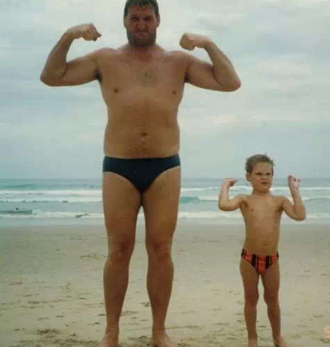 崩潰,人魚線已經OUT了!女生竟開始喜歡 Dad Bod? 崩潰,人魚線已經OUT了!女生竟開始喜歡 Dad Bod?