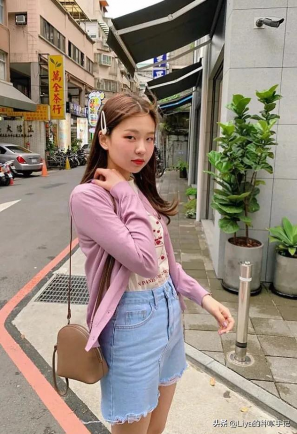 別再披頭散髮了！這3款秋日髮型，又美又撩人