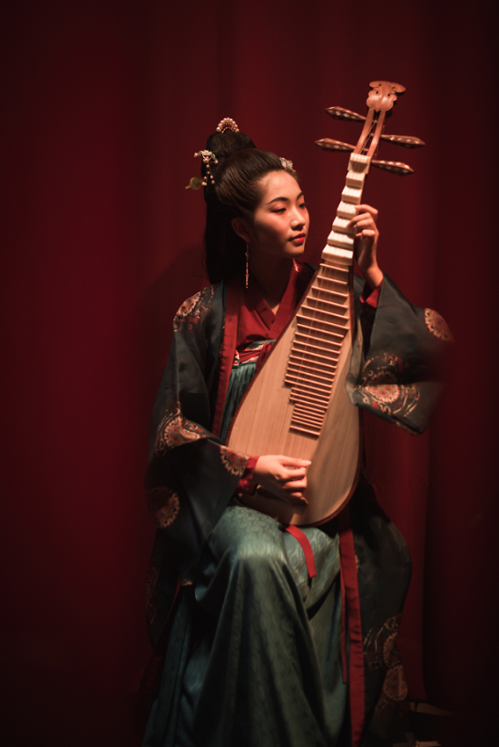 生活在左《九九消寒圖》New Hanfu系列主題釋出會