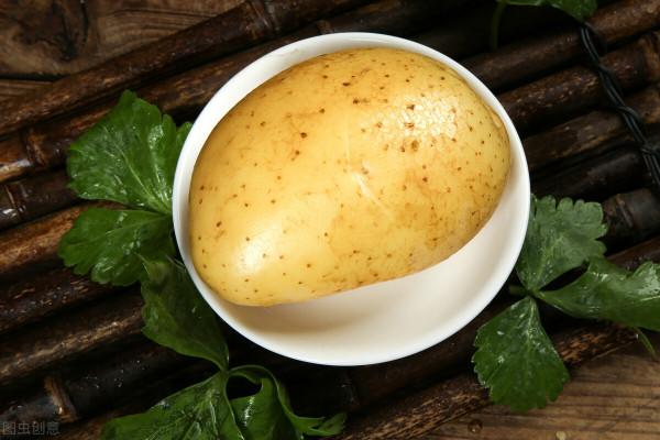 過去土豆僅雞蛋大,為何現在的土豆越來越大?3點原因有關 過去土豆僅雞蛋大,為何現在的土豆越來越大?3點原因有關