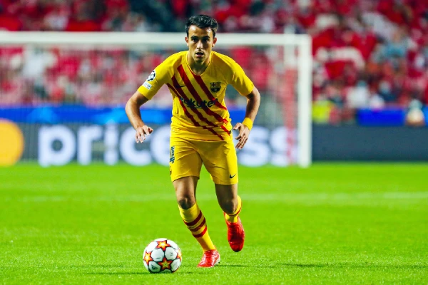 1分鐘內丟2球!10項關鍵資料為0的德容不背鍋 巴薩的內鬼是中衛 1分鐘內丟2球!10項關鍵資料為0的德容不背鍋 巴薩的內鬼是中衛