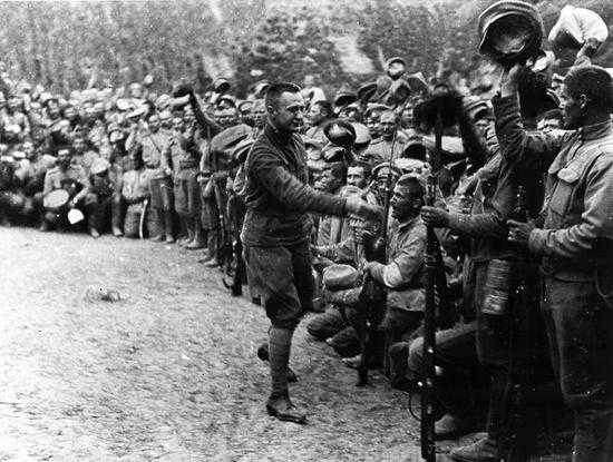 鮮血與土地&mdash;&mdash;克倫斯基攻勢