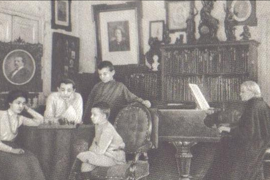 蘇聯大縱深戰略推行者,著名軍事理論家,圖哈切夫斯基死亡之謎 蘇聯大縱深戰略推行者,著名軍事理論家,圖哈切夫斯基死亡之謎