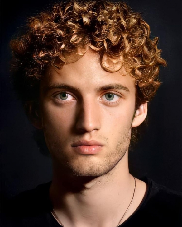 維納斯好美！電腦AI還原歷史人物真面目：都是明星臉