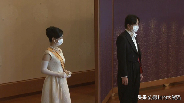 照片錦集：“新年祝賀儀式”愛子公主身著長裙 首次執行公務