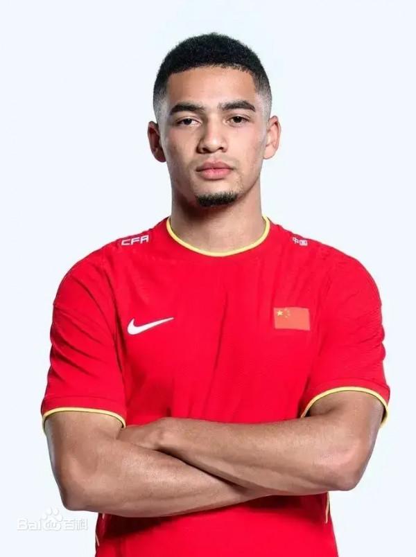 中國足球歷史最佳的十名中後衛,你最喜歡誰?范志毅入選 中國足球歷史最佳的十名中後衛,你最喜歡誰?范志毅入選